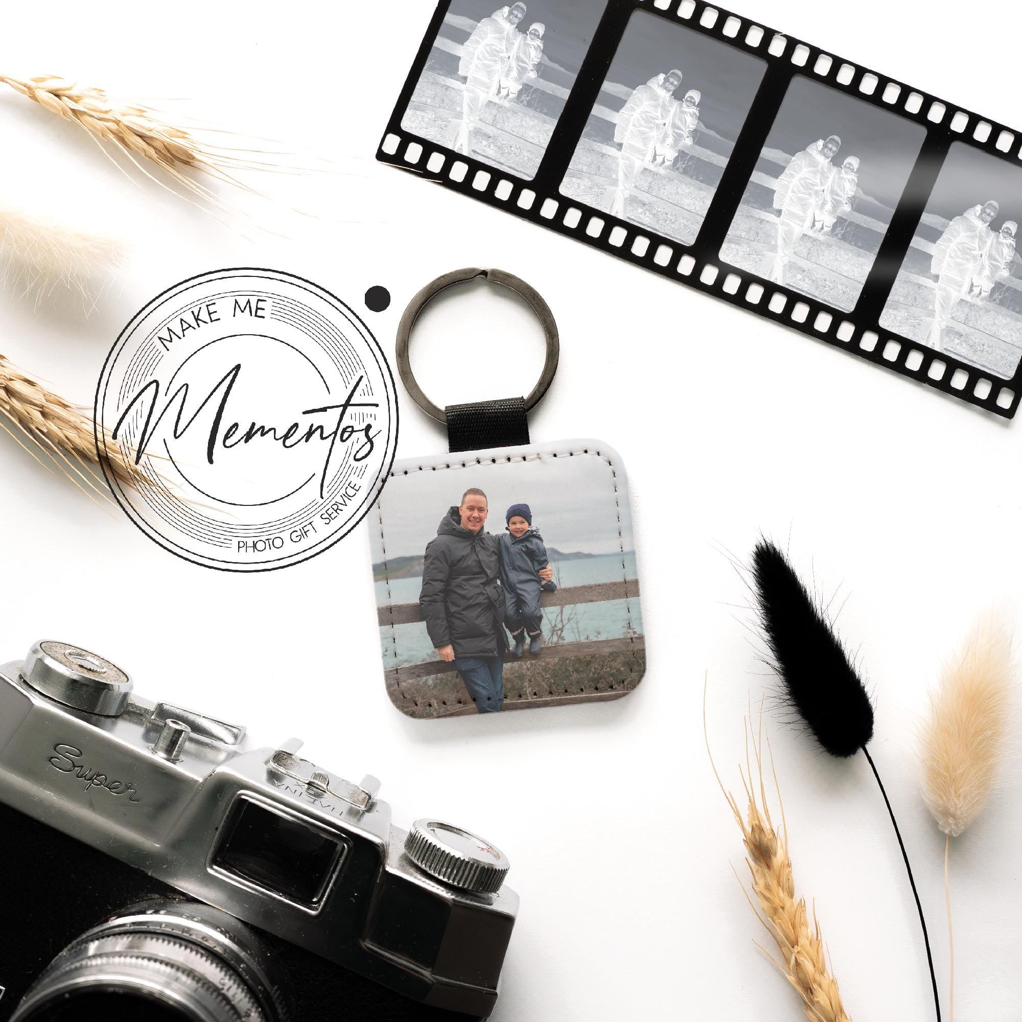 Custom Photo Keyring – Personalised Picture Keychain